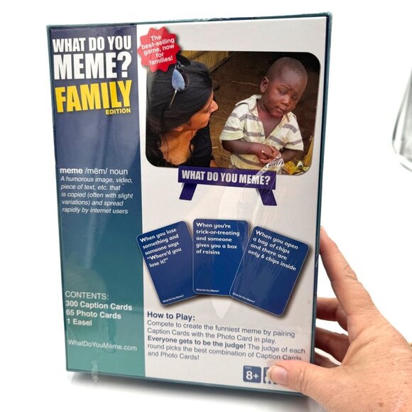 What Do You Meme? Family Edition Card Game Ages 8 + NEW - Picture 6 of 11